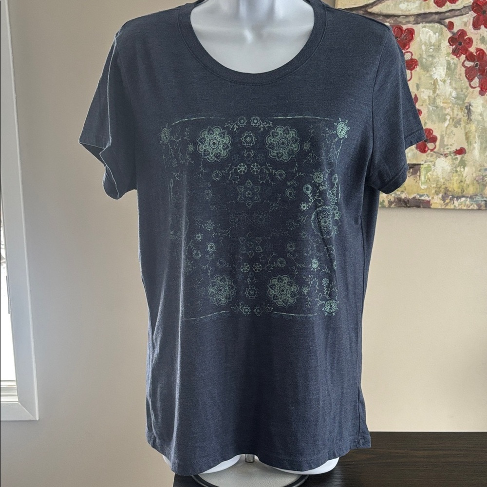 Aeropostale floral short sleeve shirt
